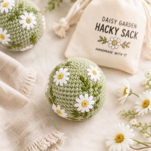 Saquinho de malabarismo e futebol de crochê Daisy Garden – Brinquedo artesanal com estampa floral
