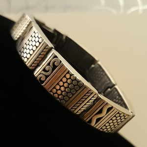 Signed Brighton Silver-Toned Patterned Link Bracelet