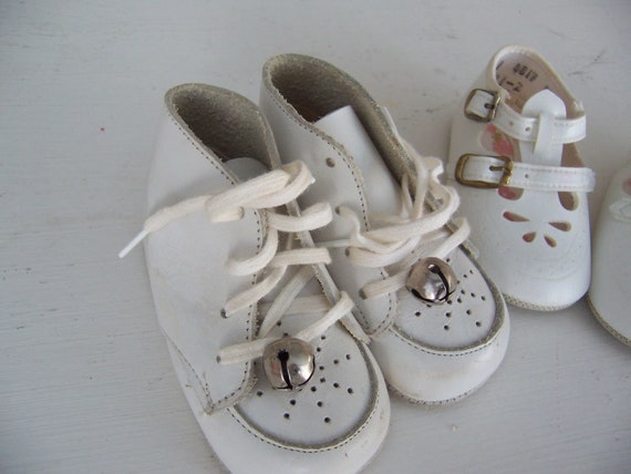 shoes / sweet little baby shoes - image 4