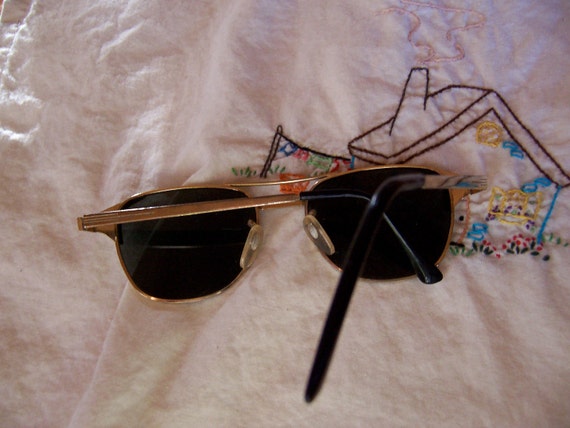 sunglasses / perry ellis sunglasses - image 2