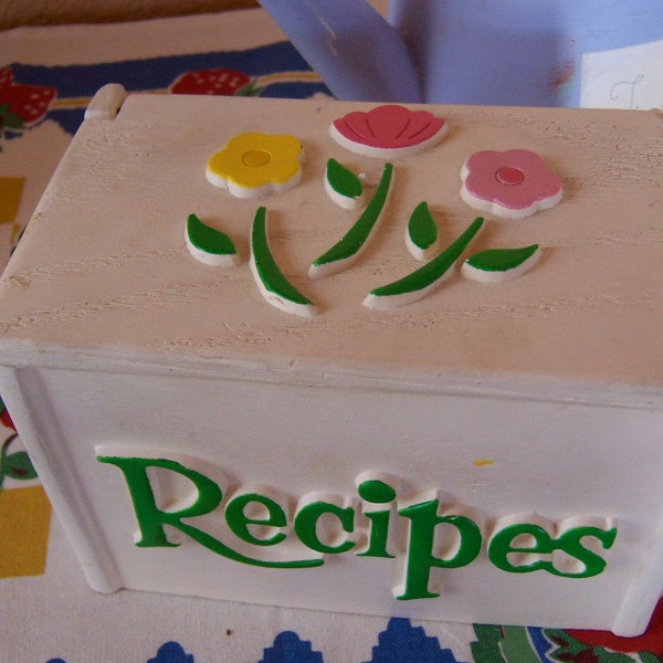 recipe box / plastic recipe file box