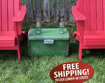 Classic 1950s Green Metal Ice Chest, Camp Cooler, Party Ice Chest, Vintage Camping, Porch Ice Chest, Lodge Side Table