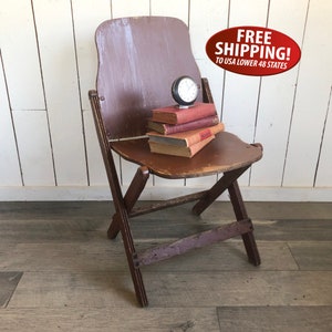 Chippy Brown Distressed Wooden Folding Chair, Wood Folding Chair, Primitive Chair, Glamping Chair, Porch Chair, Farmhouse Decor
