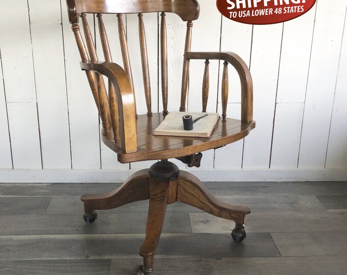 Solid Oak Bankers Chair, Lawyers Chair, Office Chair, Swiveling Wood