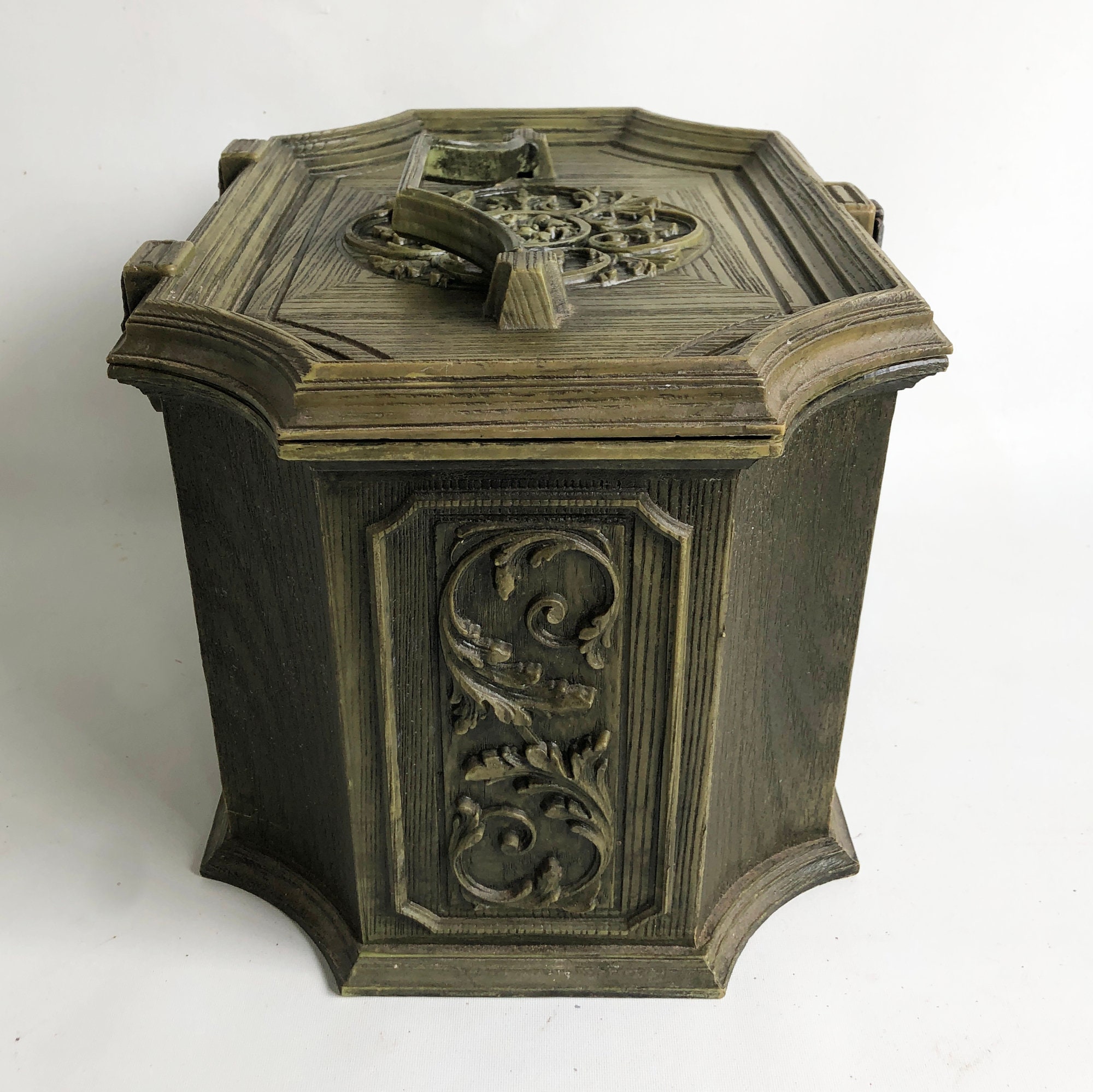 Mid-century Max Klein Avocado Green Sewing Box: Faux Carved Wood