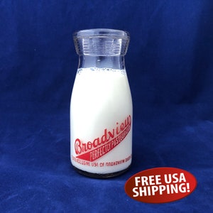 1940s Broadview Dairy Half Pint Milk Bottle, Small Vintage Milk Bottle from Broadview Dairy Spokane, Washington - Pacific Northwest