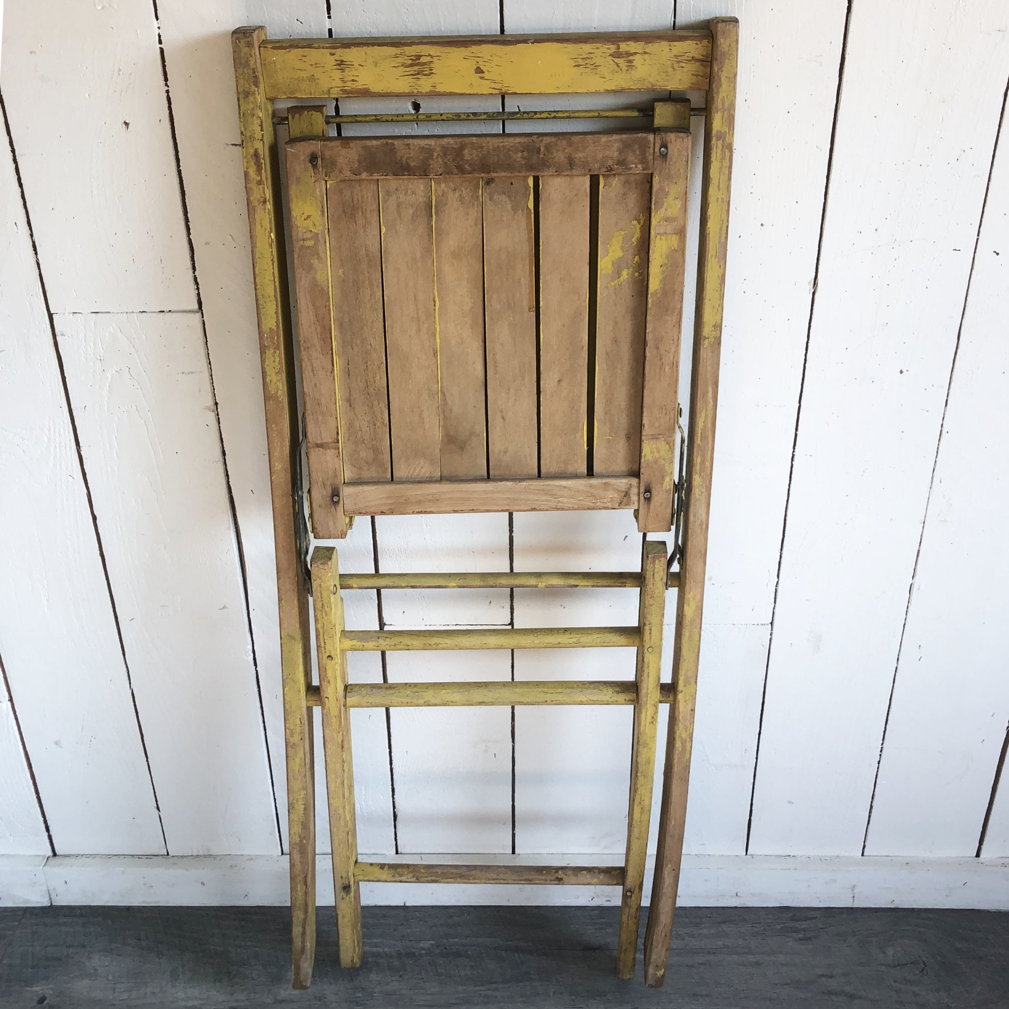 Chippy Yellow Simmons Wooden Folding Chair, Primitive Farmhouse