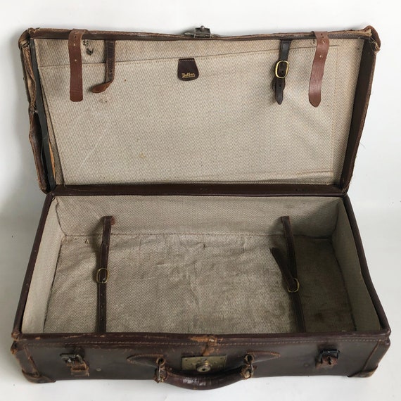 1930s-1940s Distressed Belber Leather Suitcase, S… - image 10