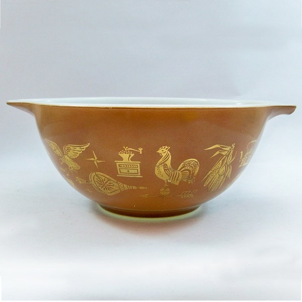 Mid Century Pyrex Ovenware 1.5 Quart Mixing Bowl - Casserole