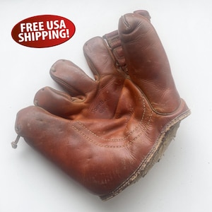 Old McGregor Gold Smith Softball Glove, 1940s-1950s Baseball Mitt, Sports Bar Decor, Baseball Collector