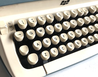 1960s Smith Corona Galaxie Typewriter Keys: Salvaged Parts