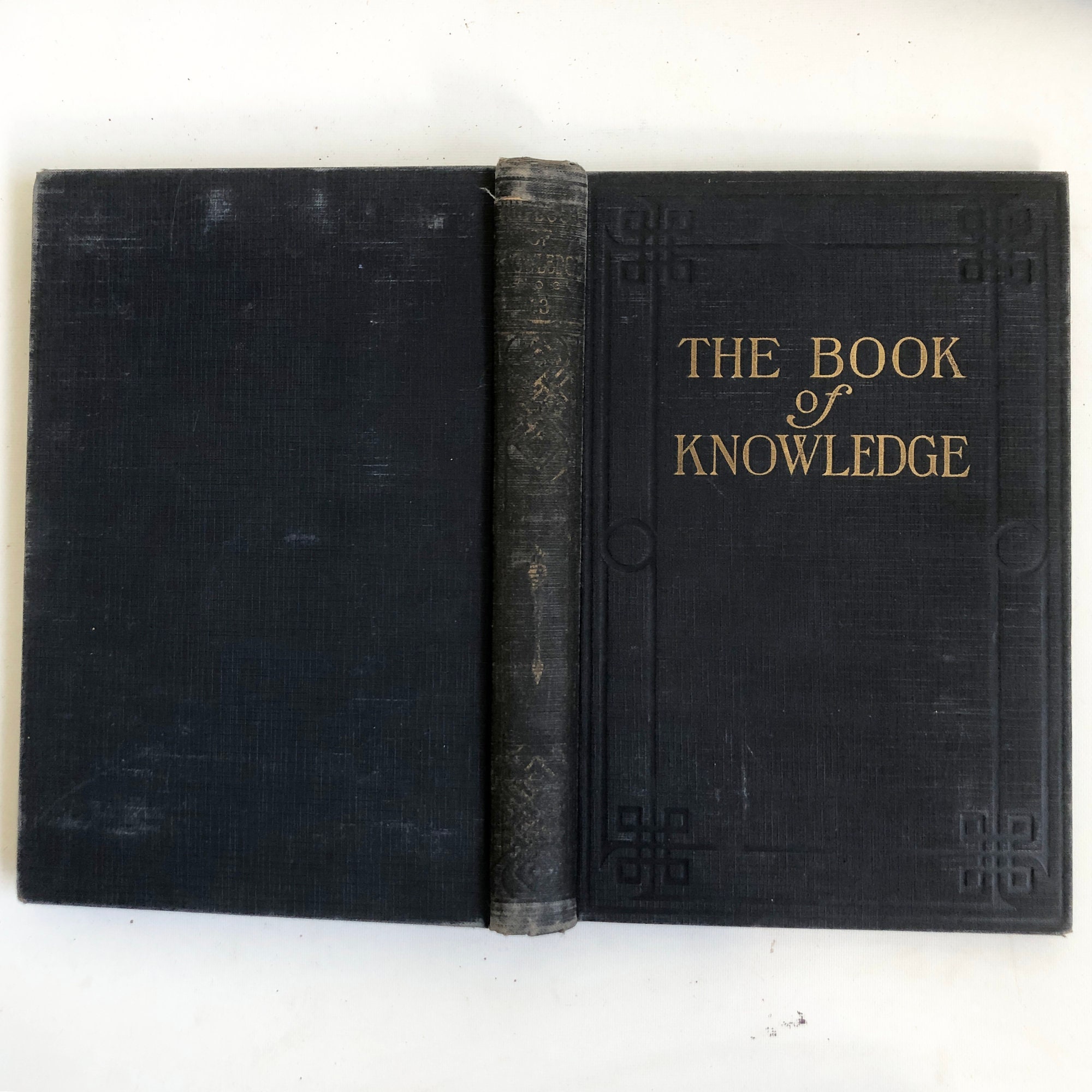 Grolier's 1928 