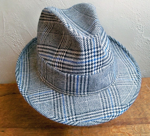 Vintage Fedora in Black, White and Blue "Sporty Y… - image 2