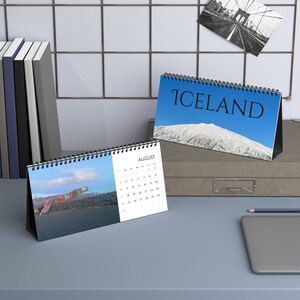 Calendario da tavolo - Fotografia naturalistica islandese / Planner mensile 2025 / Decorazione per ufficio / Regalo per viaggiatori, amanti dei paesaggi e della natura