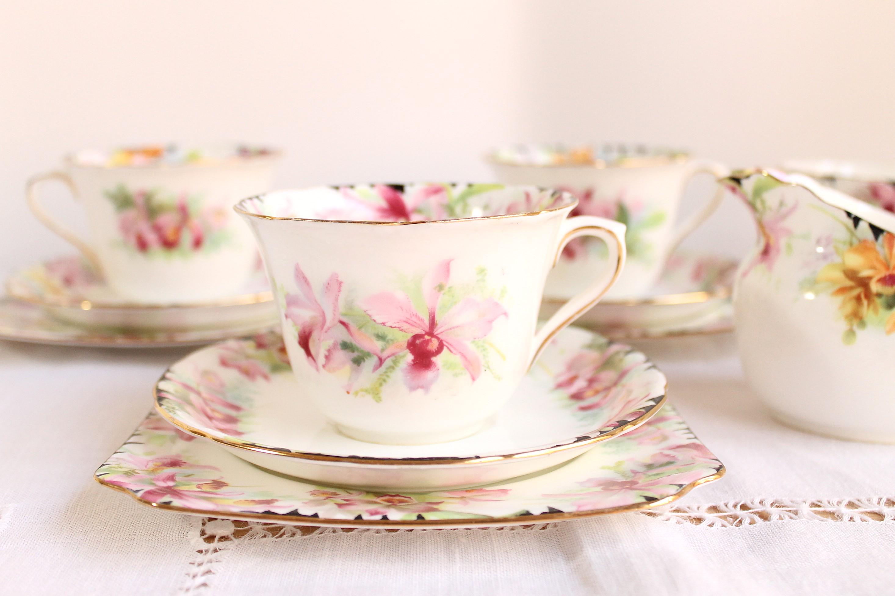 Royal Doulton Floral - Etsy Australia