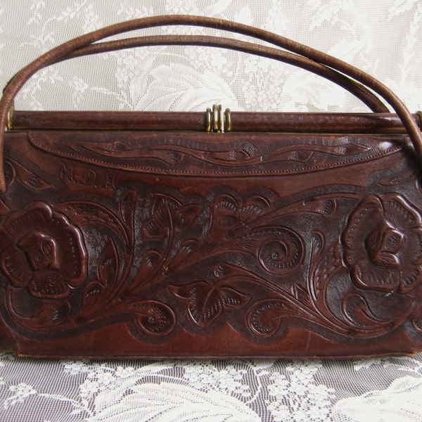 Vintage Hand TOOLED Leather Clutch Purse BRASS 50s 60s 70s Amazing DETAIL