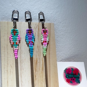 Beaded Bird Parakeet Charm - Handmade, Keychain, Bag Charm 3mm Beads