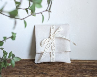 Set of 5 USB flash drive packaging natural linen pouches favor gift bags lace ties