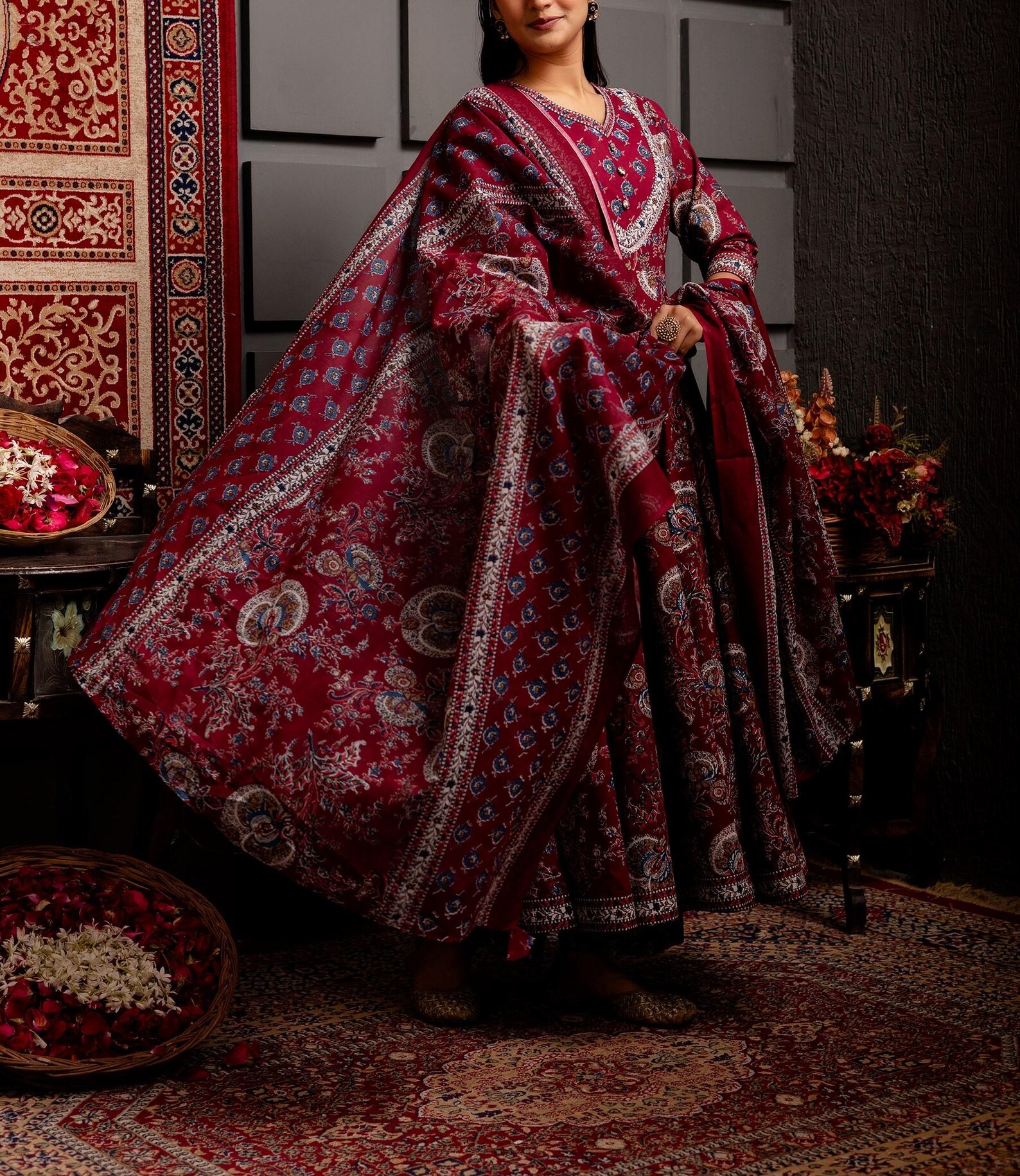 AAHELI AHAAN HAND BLOCK PRINTED KURTA-PANT SET main image 1