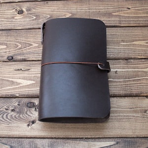 Leren dagboekomslag voor reizigers notebook, aangepaste A5 A6 B6 planner, handgemaakte veldnotities omslag 3,5 x 5,5, gepersonaliseerd Bullet Journal-cadeau