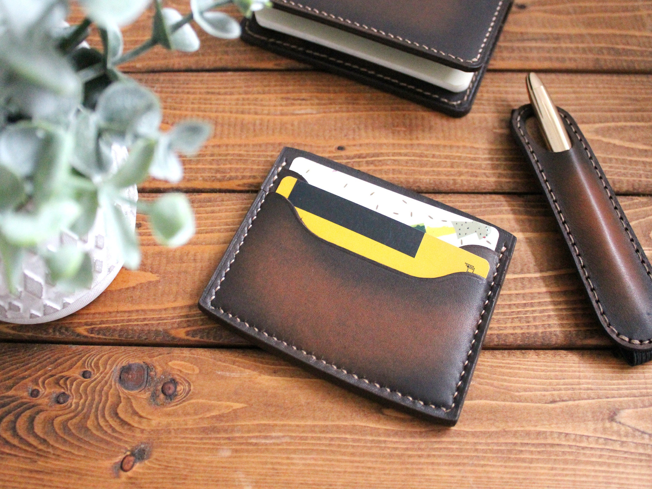Personalized Slim Pocket Wallet in BURNISHED Brown Leather, Slim Wallet, Minimalist Wallet, Groomsman Gift, Christmas Gift for Him - Etsy Personalized Slim Pocket Wallet in BURNISHED Brown Leather, Slim Wallet, Minimalist Wallet, Groomsman Gift, Christmas Gift for Him - Etsy