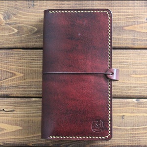 Smartphone Leather Case, Galaxy S23 ,S23 Ultra, Pixel8 ,  Pixel 7 in Hand dyed Mahogany