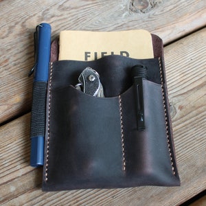 Organizador de cuaderno personalizado Field Note Journal Caddy EDC, funda de cuero para pasaporte, billetera EDC para viajeros