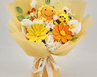 Crochet Flowers, Crochet Flower Bouquet with Cute Bee and Gift Card, Crochet Bouquet Gift for Her, Spring Flowers
