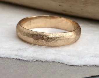 Feuerstein Band - Gold Band, Ehering, strukturiertes Band, Ehering, Herren Gold Ehering, Bräutigam Ring, Massiv Gold Ring, Alt Bridal