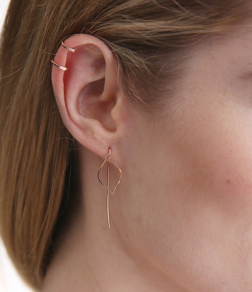 LONG WIRE OPEN LEAF ELEMENT EARRINGS Threader Earring LONG WIRE OPEN LEAF ELEMENT EARRINGS Threader Earring