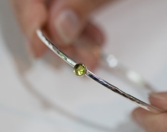 Peridot Slender Bangle - Peridot Bangle - Peridot Jewellery  - August Birthday- August Birthstone - Silver Bracelet