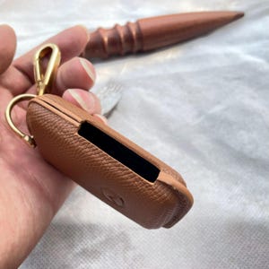 Genuine Leather Mazda Key Fob Cover | Handmade Smart Key Case for Mazda 2019–2024 | Premium Car Key Holder with Gold Hook