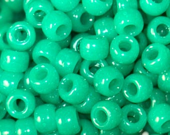 Emerald Green Pony Beads | 6x9mm Plastic Barrel Beads