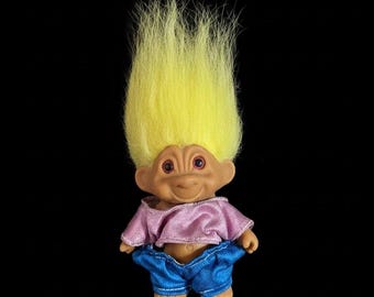 Vintage 1990s Troll Doll: Yellow Hair, Pink Shirt, Blue Pants – Retro Collectible Toy