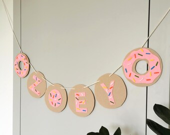 Personalisierte Filz Donut Girlande / Name Banner / Geburtstag Babyzimmer Dekor