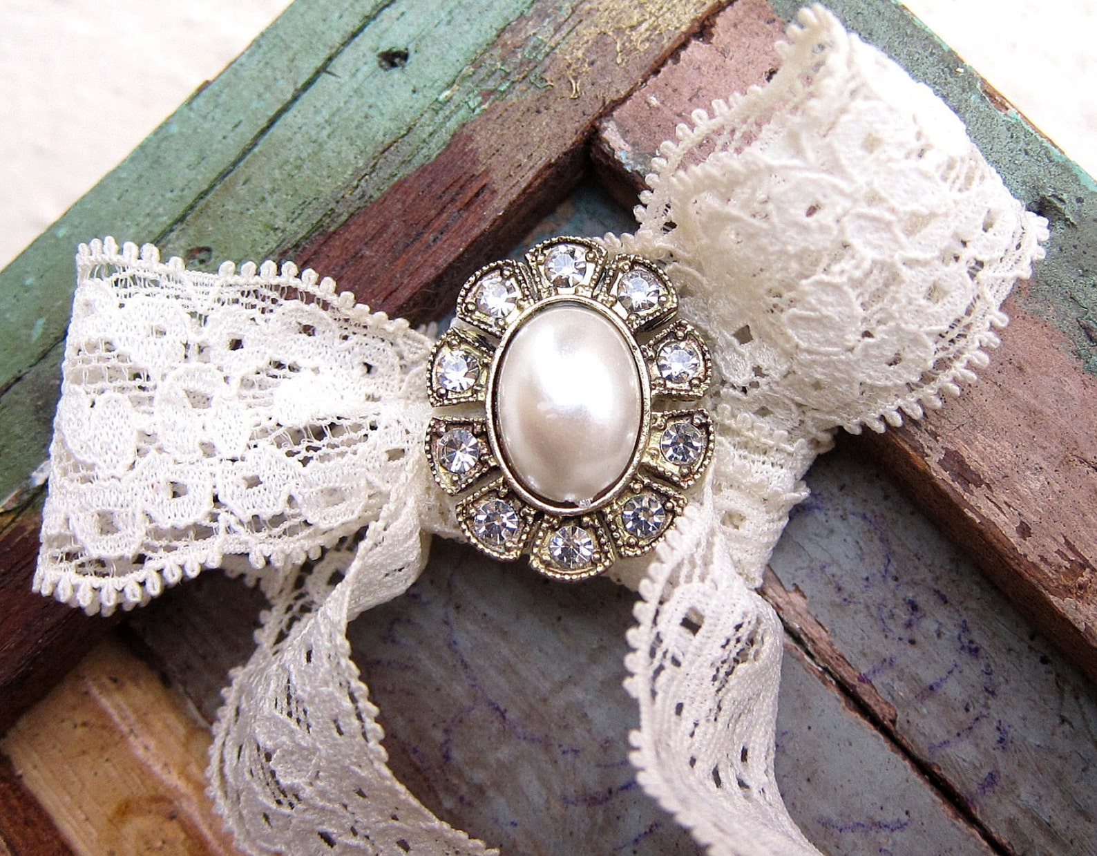 5 Pearl Rhinestone Buttons OVAL Vintage Inspired Wedding Invitation ...