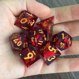 Bloodweave Sorcerer D&D Dice Set | Crimson Resin | Iridescent Veils | Sulfur Yellow Numbers | Hand-Forged Vampiric RPG Dice | 5