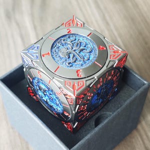DND Spinner Dice 7-in-1 Metal Dice Set with 3D Relief for Dungeons and Dragons Gifts Rotating 6-Sided Metal Dice Cube with Box | 5 Blue Red