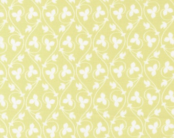 Cinnamon & Cream Fabric by Fig Tree Quilts for Moda - Green and Cream Small Vines Floral Fabric by the 1/2 Yard