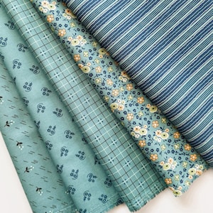 Lori Holt Blue Fabric Fat Quarter Bundle - 5pc Blue Color Bundle