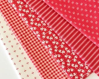 Lori Holt Prairie Fabric Fat Quarter Bundle - 5pc Red Color Bundle