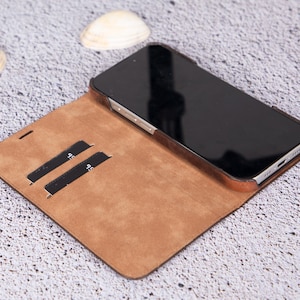 Funda de cuero tipo folio para iPhone 16 Pro Max / Funda tipo billetera de cuero genuino Sonat / Funda magnética con tarjetero / Regalo para él/ella