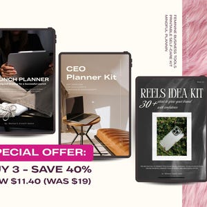 K&ouml;nnte beinhalten: Drei digitale Planer-Kits werden angezeigt. Die Kits umfassen einen "Launch Planner", ein "CEO Planner Kit" und ein "Reels Idea Kit". Der "Launch Planner" zeigt eine Person, die ein Tablet benutzt. Das "CEO Planner Kit" zeigt einen Laptop. Das Bild enth&auml;lt Text.