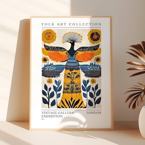 Dea popolare dell'uccello dorato, poster di uccelli totemici botanici, arte murale scandinava moderna, stampa vintage di pavone, regalo nordico stravagante, 156