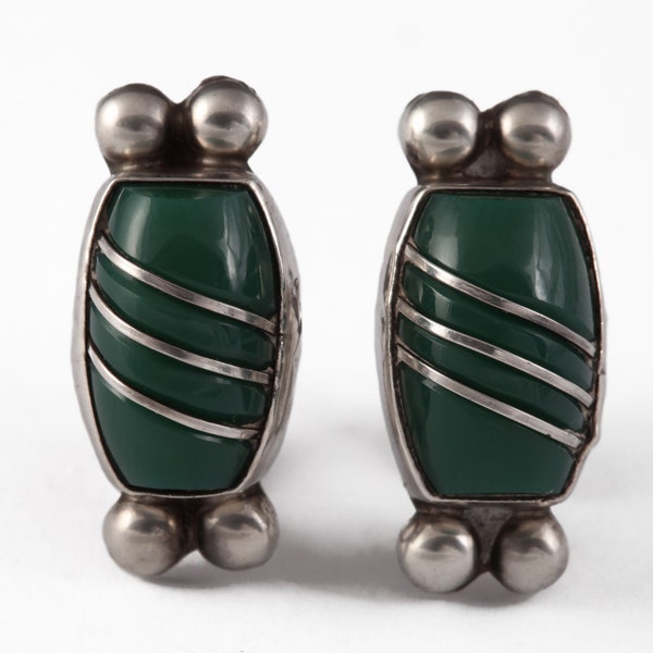 Vintage Mexico Green Onyx 925 Sterling Silver Screw Back Earrings Signed Hecho En Mexico RRA Modernist Gemstone Mexican Estate Jewelry