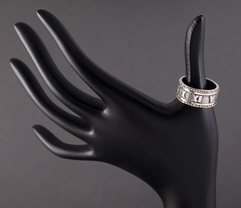 Designer Signed Estate Jewelry Size 7.75 Ring Wide Band Sterling Silver Roman Numerals Ring 925 Sterling Silver Golden Rope