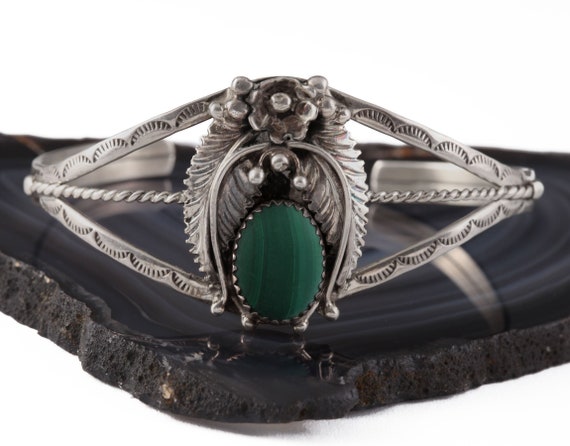 Native American Very Intricate Vintage Navajo Sterling Silver Flower Bracelet Native American Very Intricate Vintage Navajo Sterling Silver Flower Bracelet
