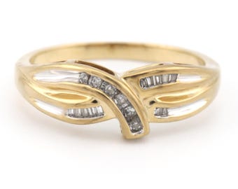 Fine Vintage 10k Solid Yellow Gold Diamond Ring Engagement Wedding Band Swirl X Design US Size 7