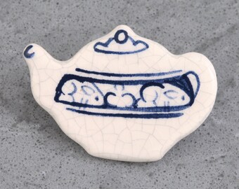 Vintage Dedham Pottery Brooch Pin Dedhamware Blue and White 1990's Teapot Bunny Rabbit Jewelry