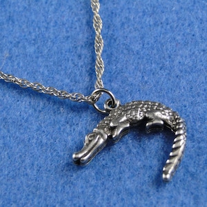 Alligator charm necklace silver